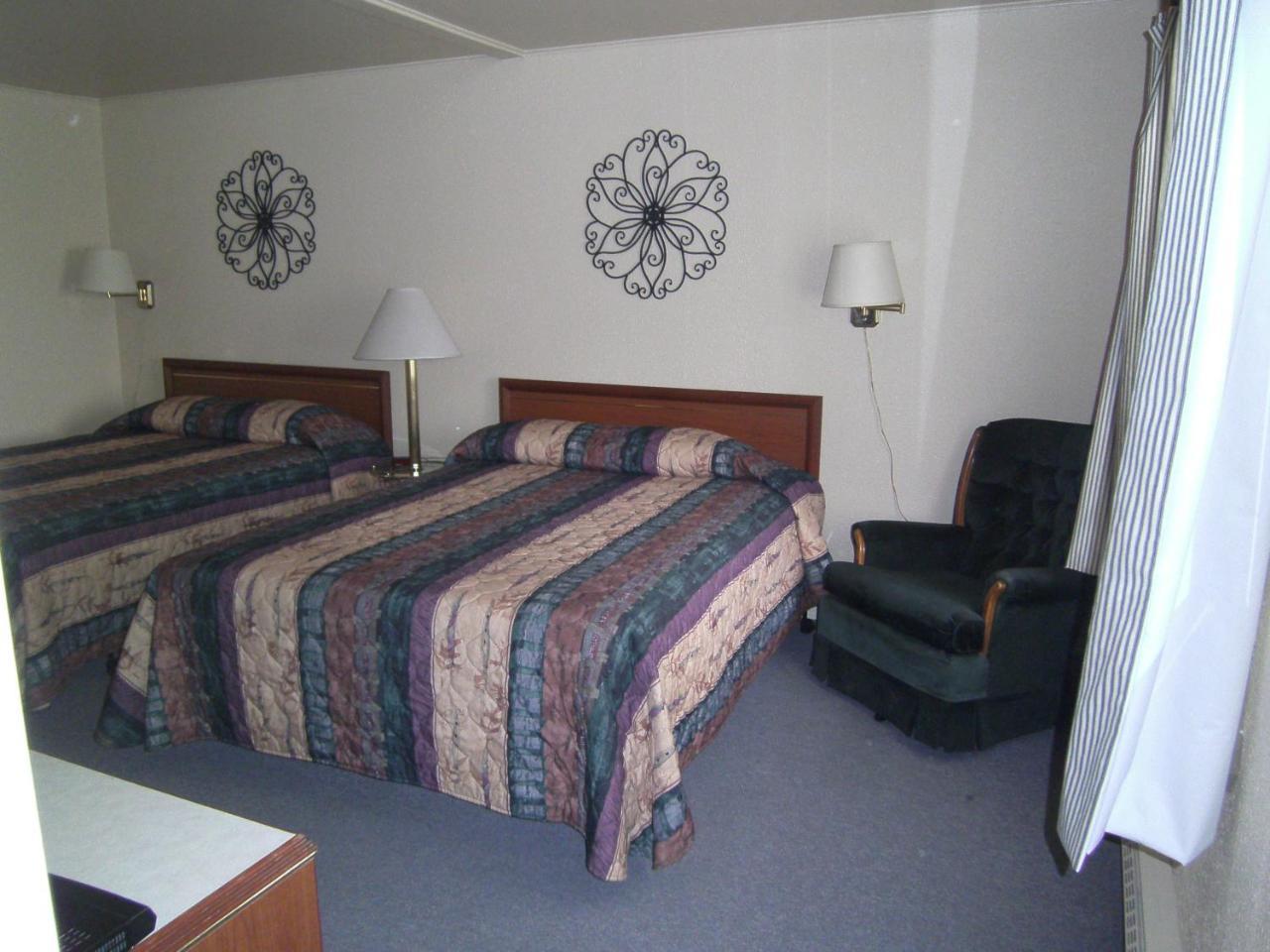 The Willows Motel Wilbur Экстерьер фото